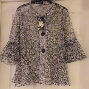 Damee jacket size small